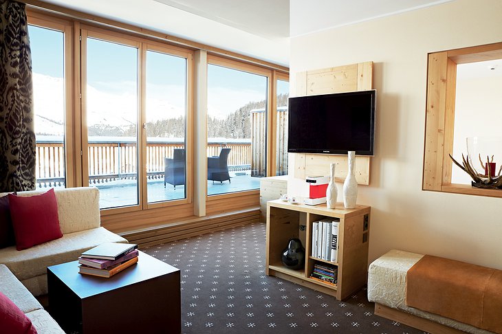 Nira Alpina junior suite