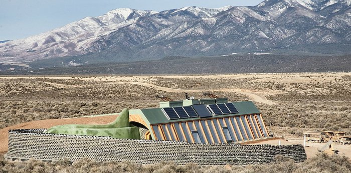 Earthship - A New Sustainable Way Of Life