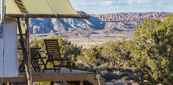 Moab Under Canvas - Desert Glamping Next To The Arches National Park
