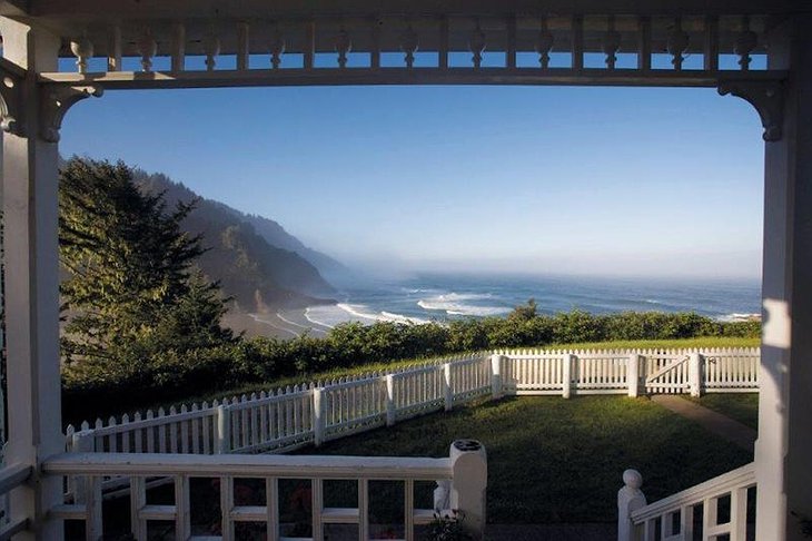 Heceta Head Lighthouse Terrace