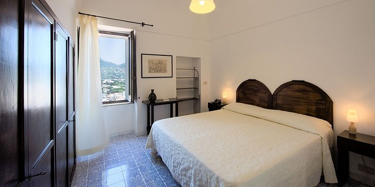 Albergo Il Monastero room