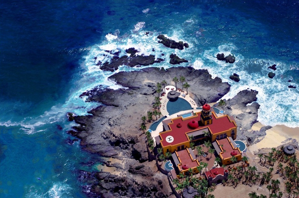 Hacienda Cerritos - Magnificent Beach Palace In Mexico