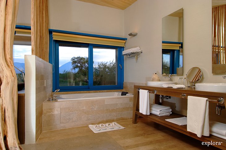 Atacama Hotel bathroom