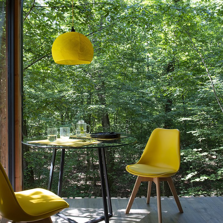 Loire Valley Lodges Treehouse Corner Desk