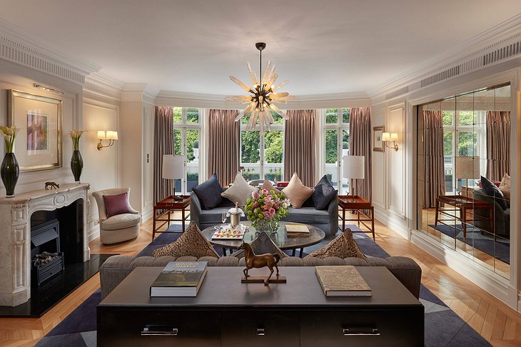 Mandarin Oriental Hyde Park Hotel Royal Suite Living Room