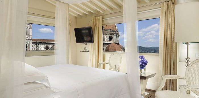 Hotel Brunelleschi - Living In A Restored Byzantine Tower