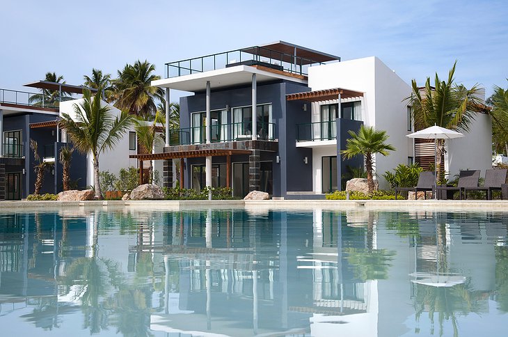Sublime Samana pool villa