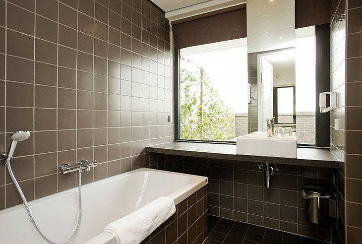 Conscious Hotel bathroom