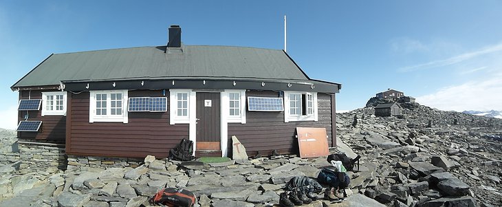 Fannaråkhytta building