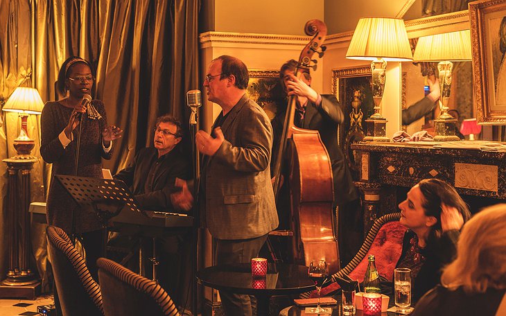 L'Hotel Paris Wilde's Lounge Music Evening