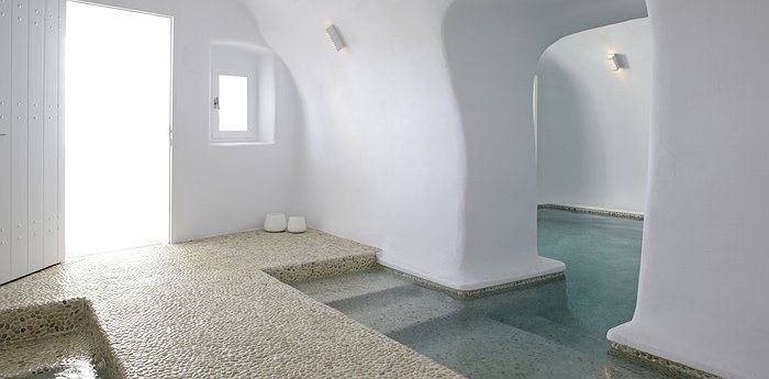 Katikies Kirini Santorini - Pure White Luxury In Oia