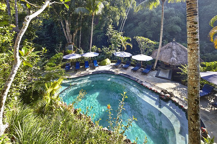 Hotel Tjampuhan swimming pool