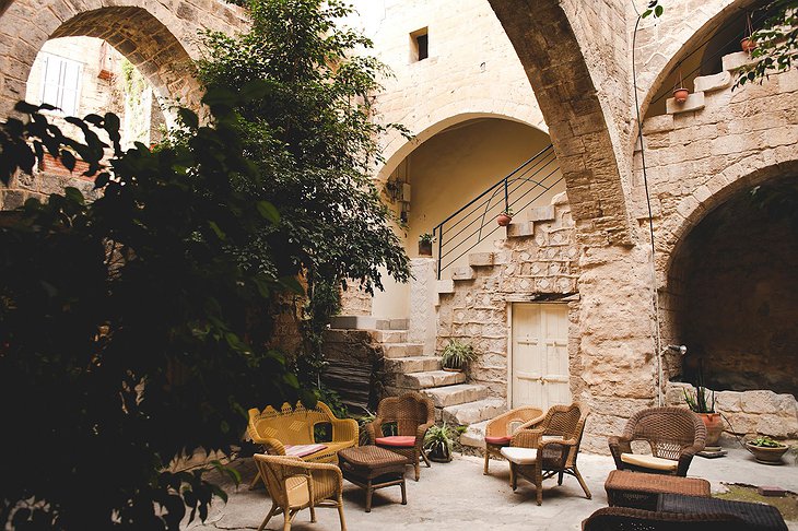 Fauzi Azar Hostel's Ancient Courtyard