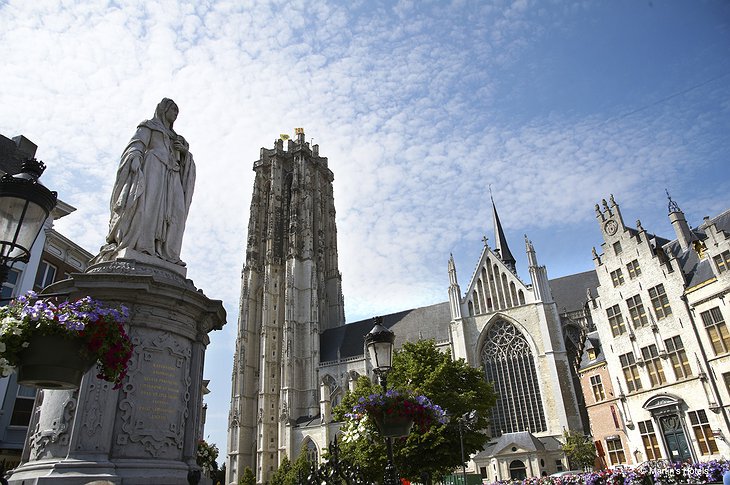 Mechelen square