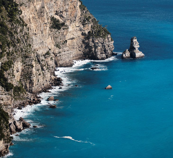 Rocks of the Mediterranean sea in Positano
