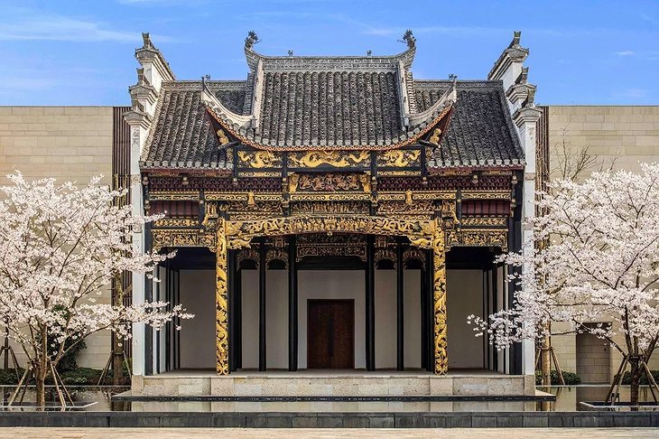 Ahn Luh Zhujiajiao traditional Chinese mansion building
