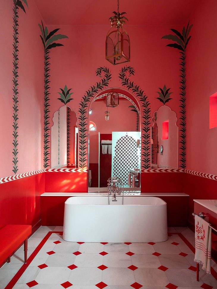 Villa Palladio Jaipur Bathtub
