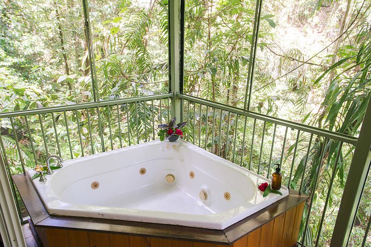 Daintree Eco Lodge jacuzzi on the terrace