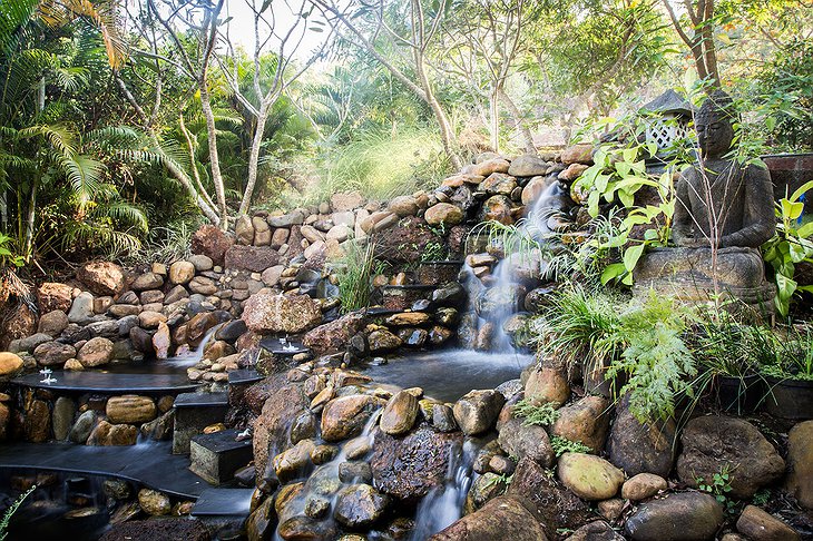 Summertime villa in Goa waterfall