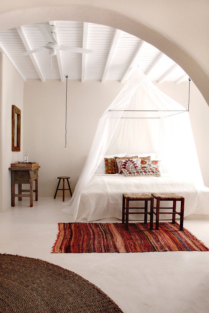 San Giorgio Mykonos white bedroom