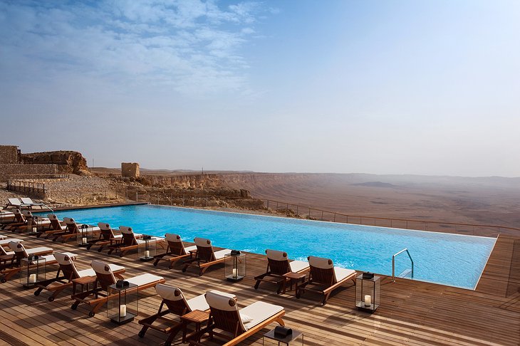 Beresheet Hotel swimming pool