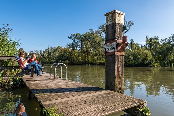 Stayokay Hostel Dordrecht Pier