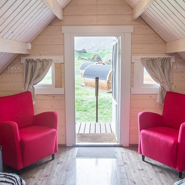 Glamping & Camping Vestmannaeyjar Cottage Interior