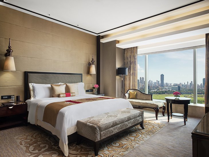 The St. Regis Mumbai Hotel Metropolitan Suite - King Bedroom