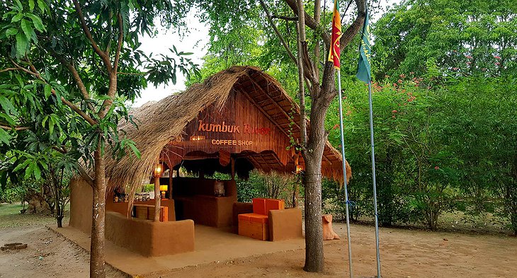 Kumbuk River Resort Coffee Shop
