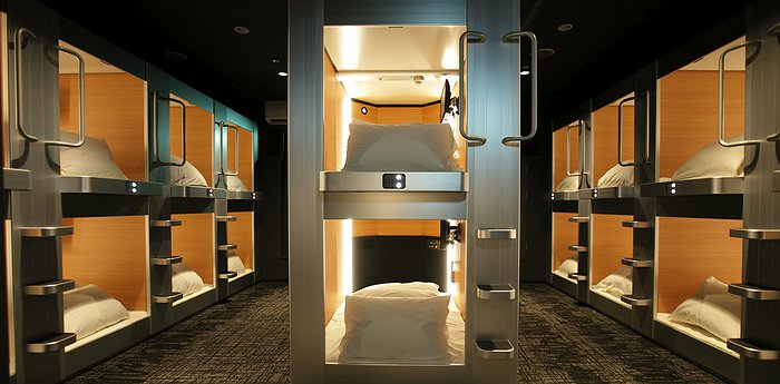 capsule hotel manufacturers usa