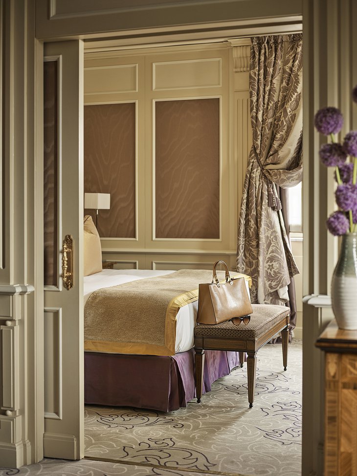 Hotel Principe di Savoia Ambassador Suite Bedroom