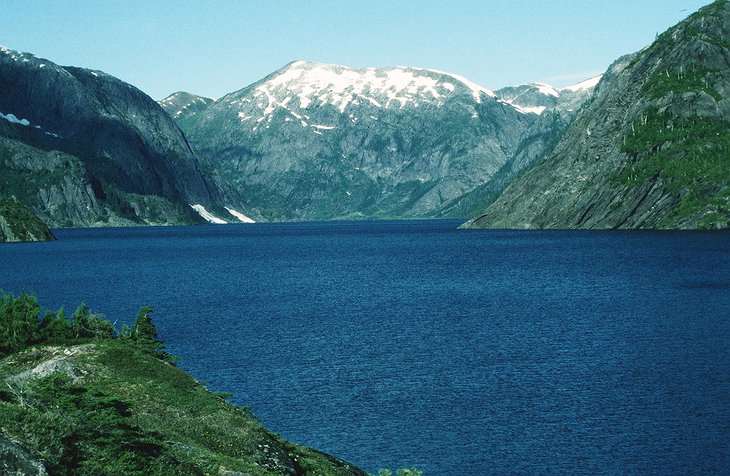 The view on Archie Lake and the mountains