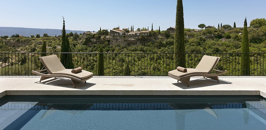 Airelles Gordes, La Bastide - Luxury In The Village Of Stone Walls And Terracotta Roof Tiles