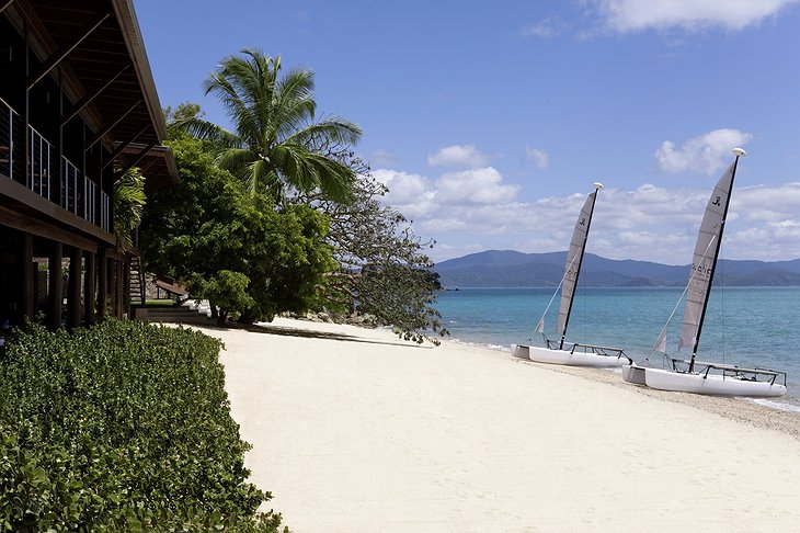 Qualia Hamilton Island Pebble beach