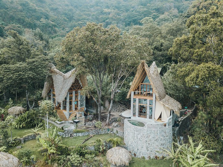 La Fortuna at Atitlán aerial of the bungalows