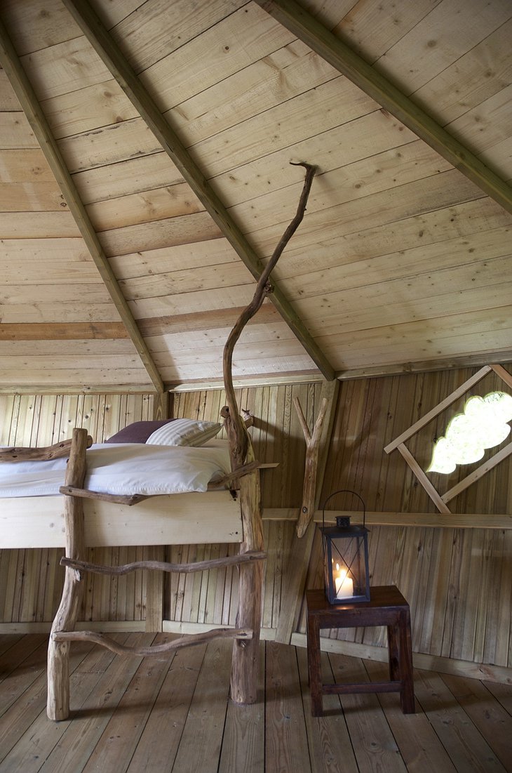 Leaf shaped window on the tree house