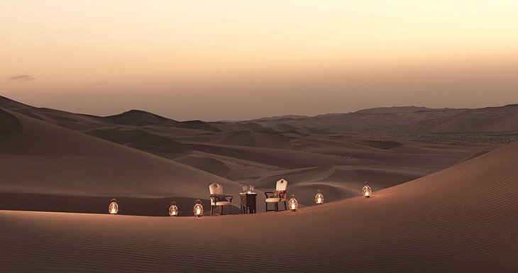 Qasr Al Sarab Desert Resort desert dining