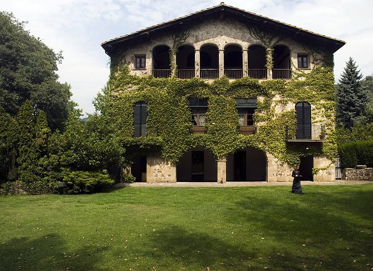 Les Cols Pavellons Hotel Main Building