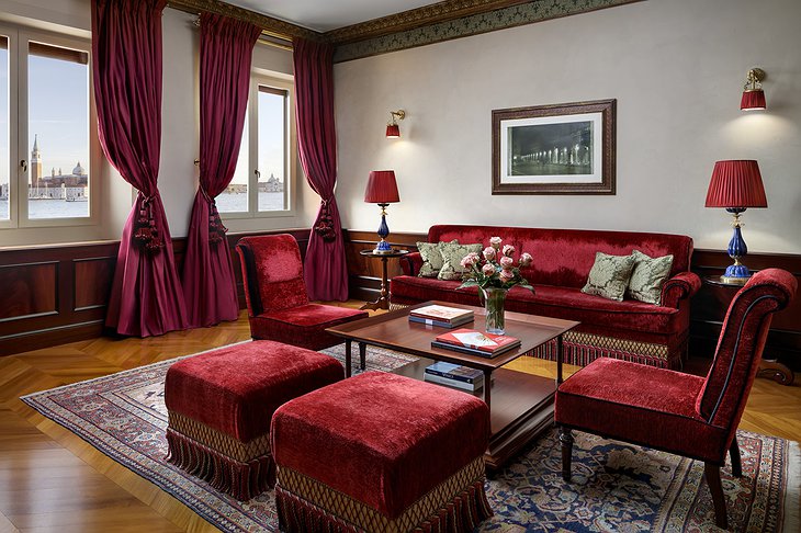 Hotel Danieli Lagoon View Suite Living Room - Palazzo Danieli Excelsior