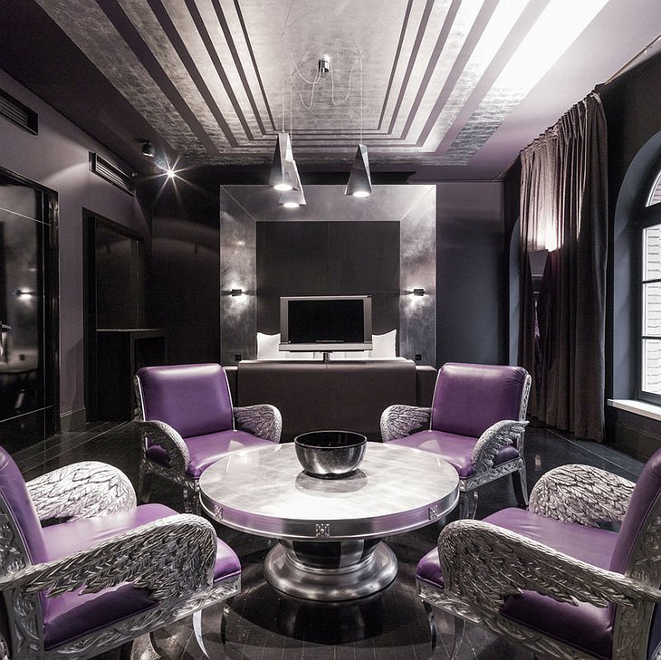 Black-Purple Suite at Blow Up Hall 50 50 hotel
