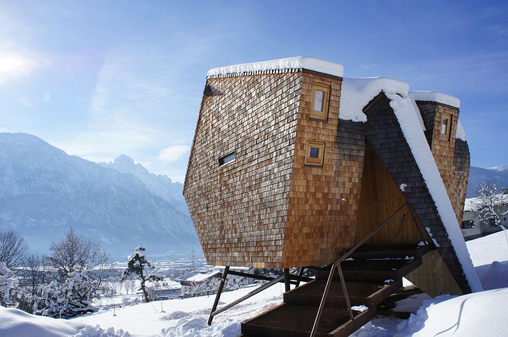 Ufogel exterior with the mountains