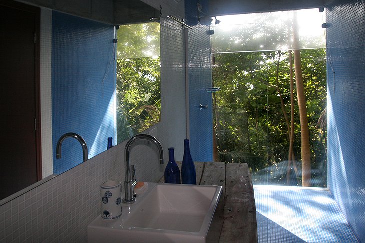 Casa No Félix bathroom