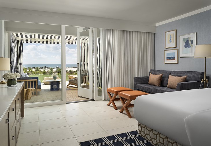 Hotel del Coronado Cabana Ocean View King