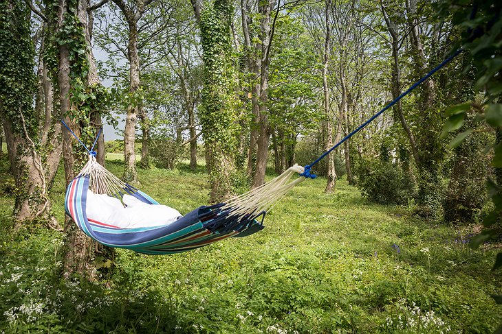 Libertine Cottage hammock