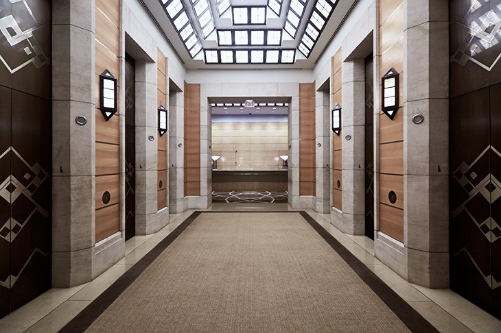 Fours Seasons Hotel New York Lobby