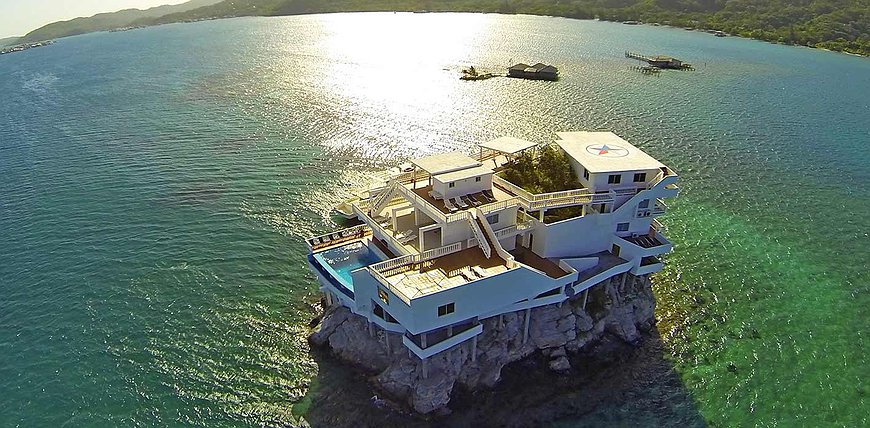 Villa On Dunbar Rock - Villa On A Tiny Rock Island In The Caribbean Sea