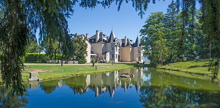 Le Château D'orfeuillette - Charming Modern Art Chateau