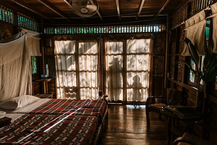 Our Jungle House Resort Treehouse Indoor Shadows