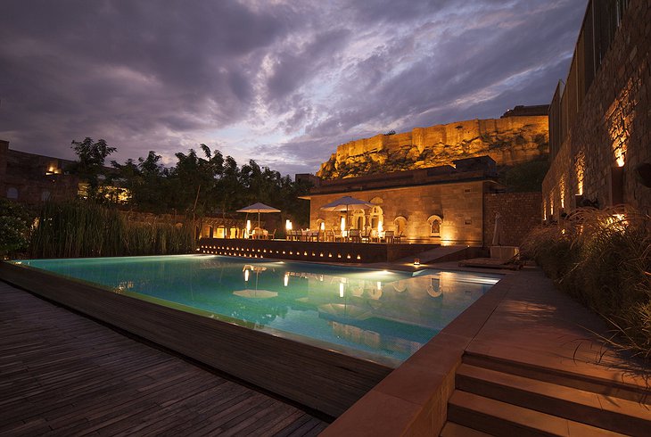 RAAS Jodhpur Pool View At Dusk