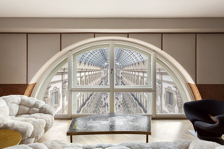 Vik Presidential Suite - Marcello Jori Large Window Overlooking The Grande Dome